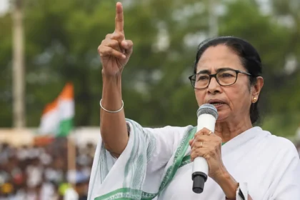 Mamata Banerjee Wages War over ‘Bulldozing Democracy’ during West Bengal Phase 2 Polls