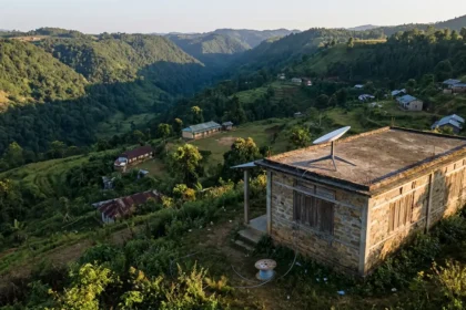 Starlink's Northeast Deal: A Satellite Fix for a Government-Made Problem